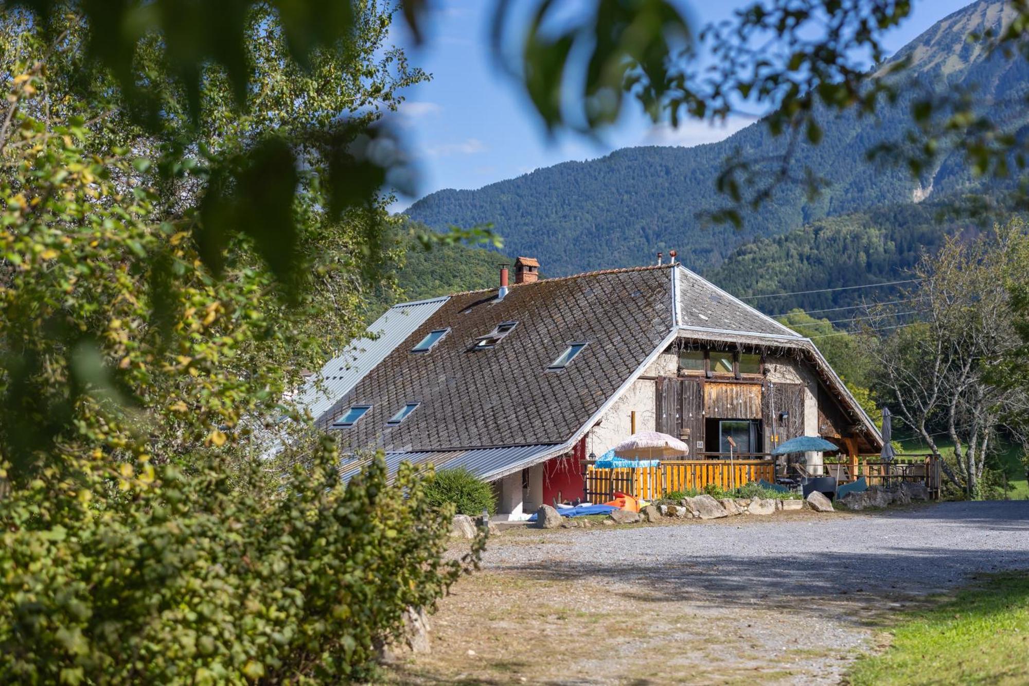 Yourtes Olachat Proche Annecy Faverges Exterior photo